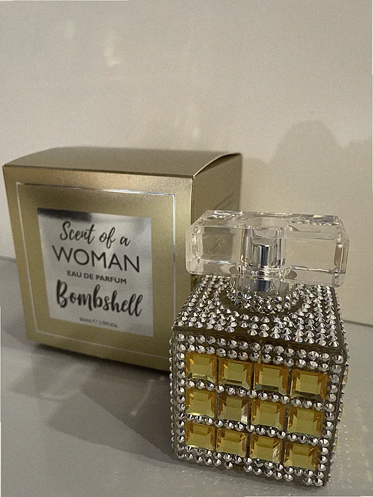 Sent of A Woman Eau de Parfum Bombshell 1.7 fl oz 50 ML New In Box
